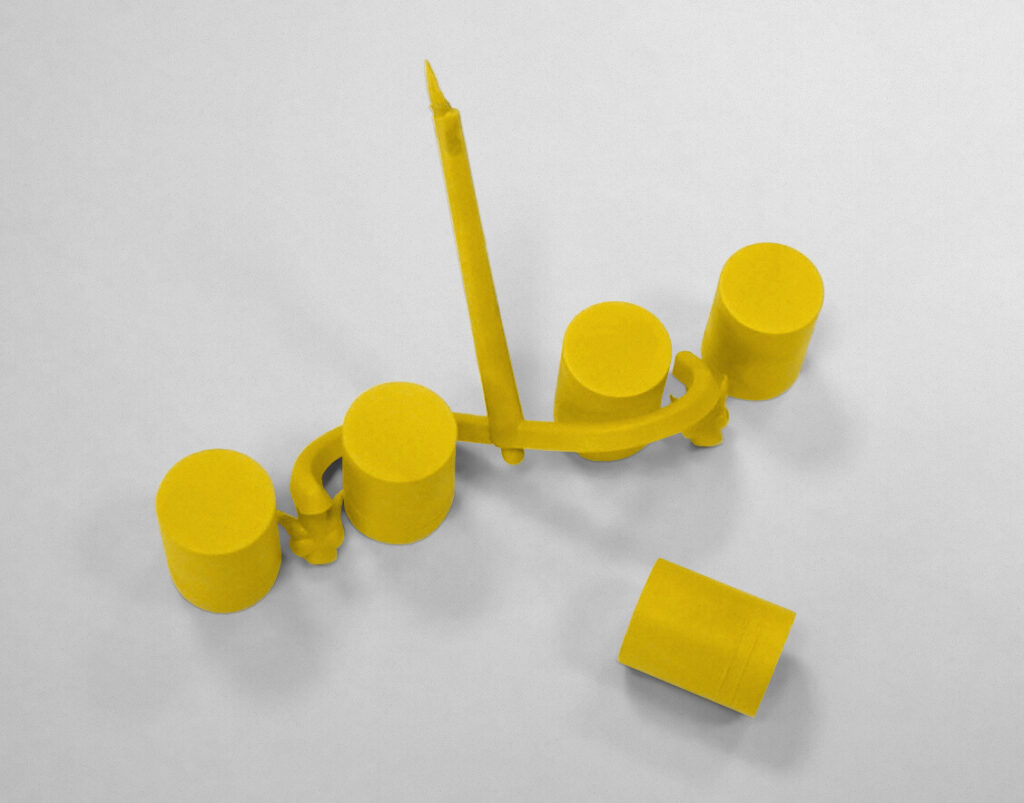 Frontkappen aus LCP mit Anguss